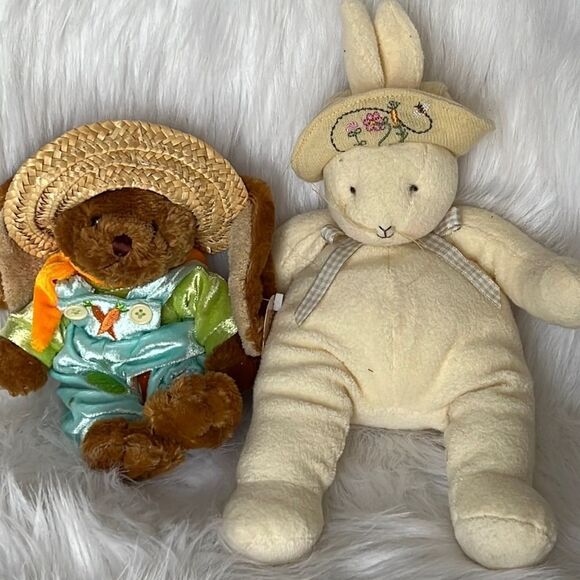 Hallmark/March of Dimes bunny plush bundle - Picture 11 of 11